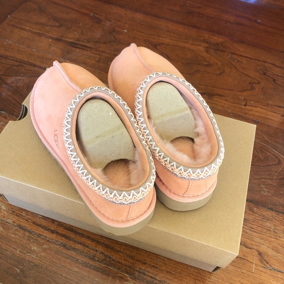 NIB UGG W Tasman 5955 pink women size 6 - Picture 3 of 8